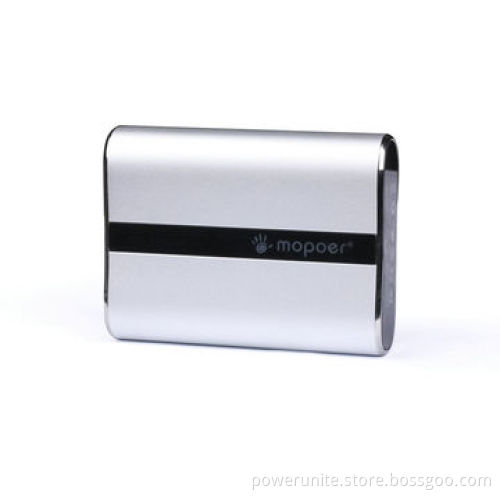 10,400mAh power station with metal casing for smartphone